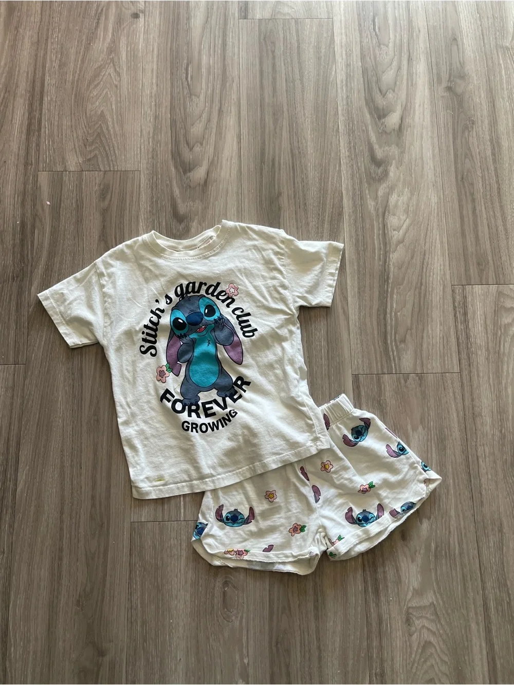 Zara Kids White Tee & Shorts Set with Blue/Purple Stitch Print